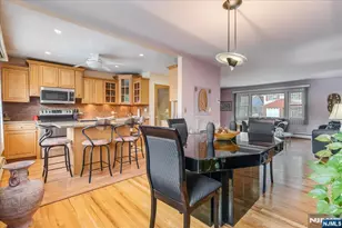 20 Moos Ln, Bergenfield, NJ 07621 - Photo 9