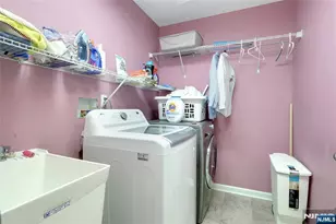 28 Masterson Ct, Waldwick, NJ 07463 - Photo 27