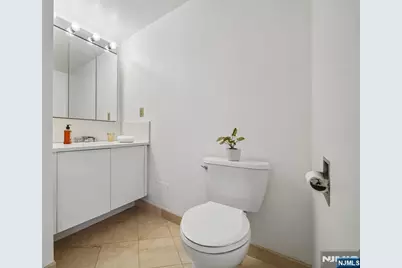 10 Smith Manor Boulevard 820 #820, West Orange Township, NJ 07052 - Photo 17