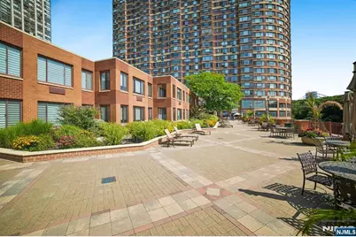 100 Old Palisade Road 3305 #3305, Fort Lee, NJ 07024 - Photo 25