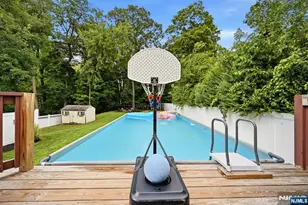 93 Yawpo Ave, Oakland, NJ 07436 - Photo 29