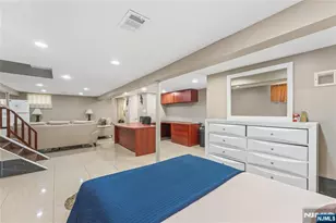 15 Putnam Pl, Clifton, NJ 07011 - Photo 23