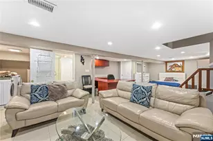 15 Putnam Pl, Clifton, NJ 07011 - Photo 25