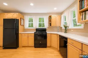 90 Highland St, Park Ridge, NJ 07656 - Photo 11