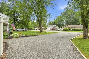 35 Edgecumb Rd, West Milford, NJ 07480 - Photo 33