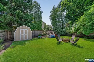 60 Moore Ave, Waldwick, NJ 07463 - Photo 23