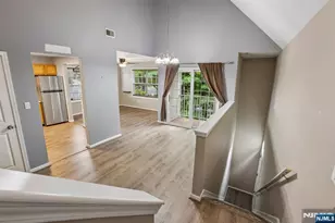 164 Cambridge Ct, Clifton, NJ 07014 - Photo 5
