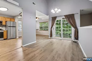 164 Cambridge Ct, Clifton, NJ 07014 - Photo 7