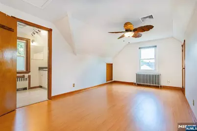 228 Broadway, Pompton Lakes, NJ 07442 - Photo 17