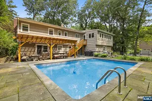 26 Birch Rd, Mahwah, NJ 07430 - Photo 17