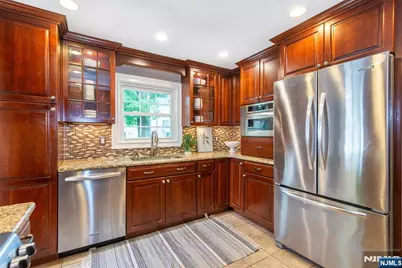 9 Hamilton Terrace, Montclair, NJ 07043 - Photo 13
