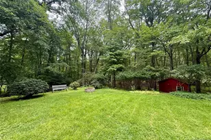 60 Eileen Dr, Mahwah, NJ 07430 - Photo 19