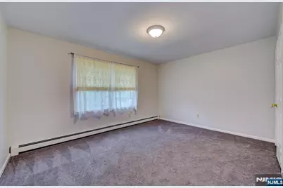 2 Pembroke Court, Jefferson Township, NJ 07438 - Photo 21
