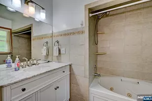 2 Pembroke Ct, Jefferson Township, NJ 07438 - Photo 17