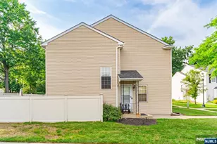 36 Byrnes Ln, Sayreville, NJ 08872 - Photo 23