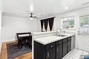 36 Byrnes Ln, Sayreville, NJ 08872 - Photo 9