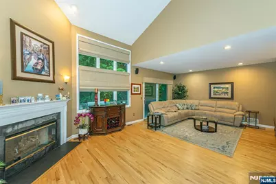 15 Fair Ridge Court, Wayne, NJ 07470 - Photo 5