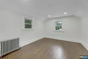 1087 Lambert Rd, Teaneck Township, NJ 07666 - Photo 15