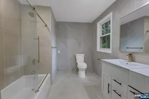 1087 Lambert Rd, Teaneck Township, NJ 07666 - Photo 13