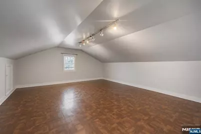126 Genesee Avenue, Teaneck Township, NJ 07666 - Photo 17