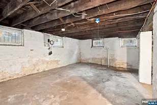 120 Rose Terrace, Newark, NJ 07108 - Photo 25