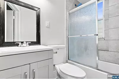 120 Rose Terrace, Newark, NJ 07108 - Photo 15