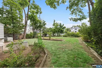 10 Reid Avenue, Bloomfield, NJ 07003 - Photo 33