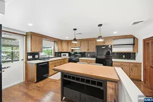 80 Highland Ave, Emerson, NJ 07630 - Photo 19