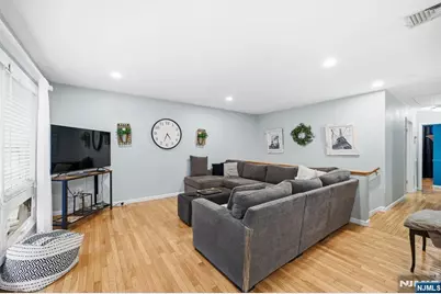 4 Park Place, Pompton Lakes, NJ 07442 - Photo 7