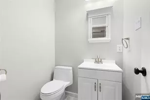 16 Dater Ln, Saddle River, NJ 07458 - Photo 11