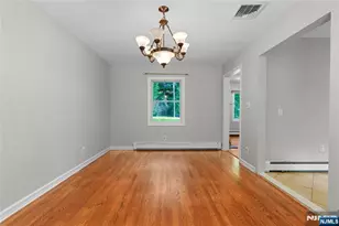 16 Dater Ln, Saddle River, NJ 07458 - Photo 5