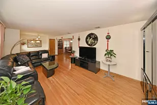 23-16 Ward, Fair Lawn, NJ 07410 - Photo 3
