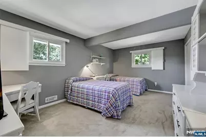 37 Hilltop Terrace, Bloomingdale, NJ 07403 - Photo 7