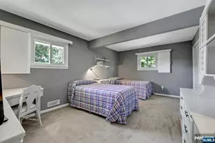 37 Hilltop Terrace, Bloomingdale, NJ 07403 - Photo 7