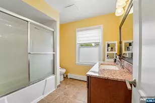 12 Manning Rd, Paramus, NJ 07652 - Photo 21
