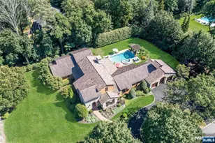 900 Laurie Ln, Franklin Lakes, NJ 07417 - Photo 45