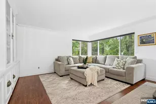 300 Pond Ct 5E, Washington Township, NJ 07676 - Photo 7