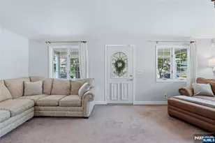 442 Riverview Dr, Totowa, NJ 07512 - Photo 7