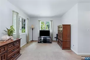 442 Riverview Dr, Totowa, NJ 07512 - Photo 27