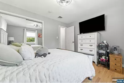 119 Ploch Road, Clifton, NJ 07013 - Photo 15