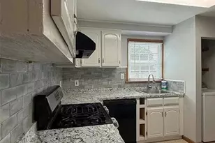 446 Post Ave, Lyndhurst Township, NJ 07071 - Photo 15