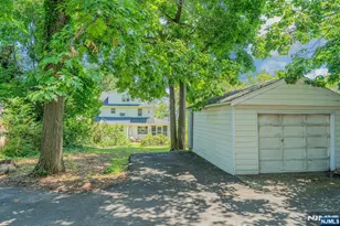 148 Essex Ave, Glen Ridge, NJ 07028 - Photo 69