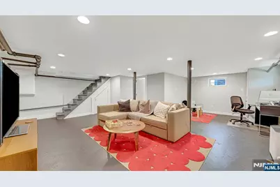 148 Essex Avenue, Glen Ridge, NJ 07028 - Photo 53