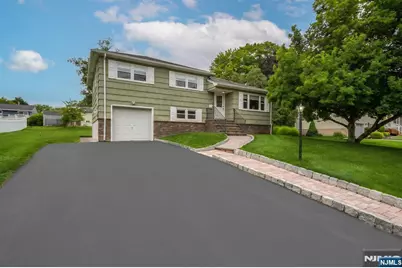 19 Andover Drive, Wayne, NJ 07470 - Photo 19