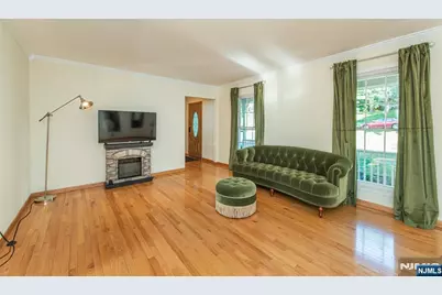 43 Bisset Drive, West Milford, NJ 07480 - Photo 7