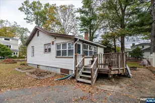 51 Lakeview Ave, Ringwood, NJ 07456 - Photo 17