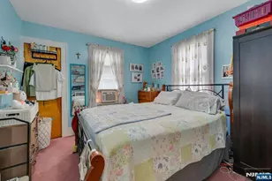 216 Irving Pl, Lyndhurst Township, NJ 07071 - Photo 7