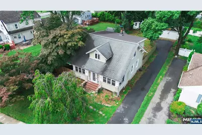 322 Romain Avenue, Pompton Lakes, NJ 07442 - Photo 17