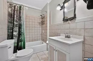 322 Romain Ave, Pompton Lakes, NJ 07442 - Photo 11