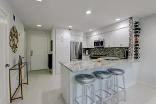 727 Mainsail Ln 727, Secaucus, NJ 07094 - Photo 7